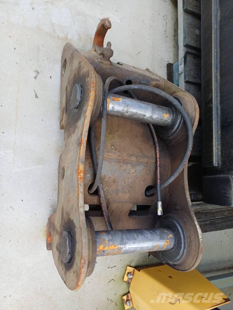 Volvo EW 160 B Gravemaskiner på hjul