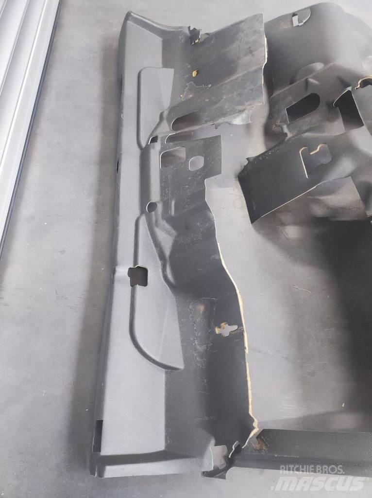 Renault Floor Mat Kabiner og interiør