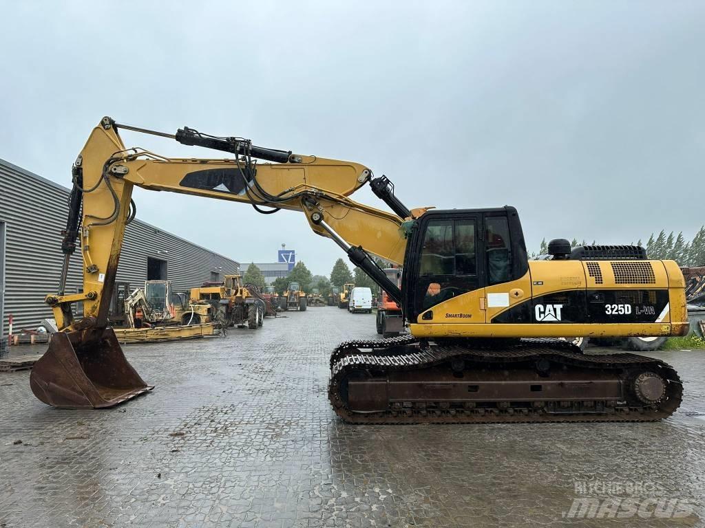 CAT 325DL Gravemaskiner på larvebånd