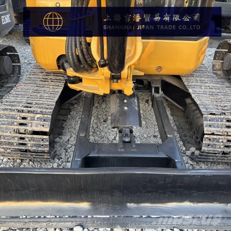 CAT 304 Minigravemaskiner