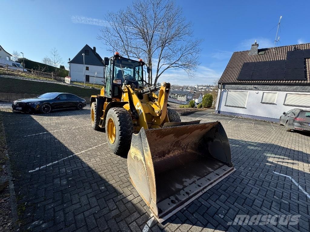 CAT 910M Læssemaskiner på hjul