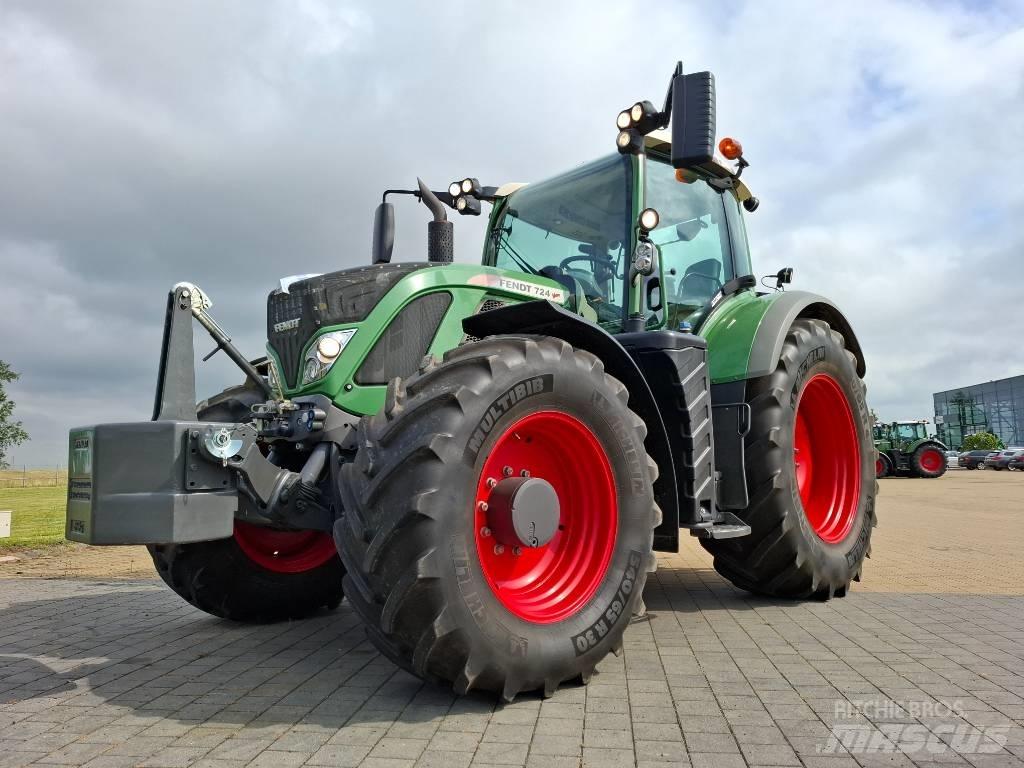 Fendt 724 Profi Traktorer