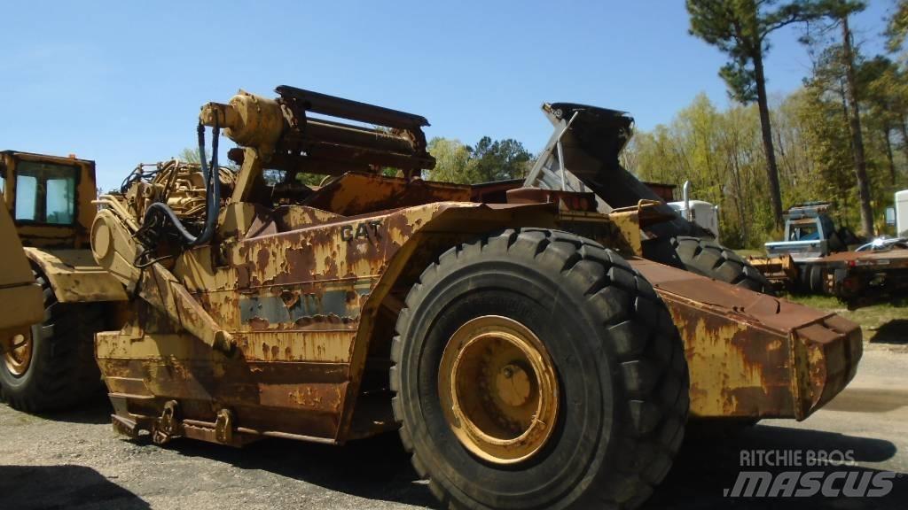 CAT 615 C Skrabere