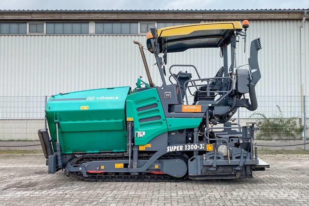 Vögele SUPER 1300-3I Asfaltudlæggere