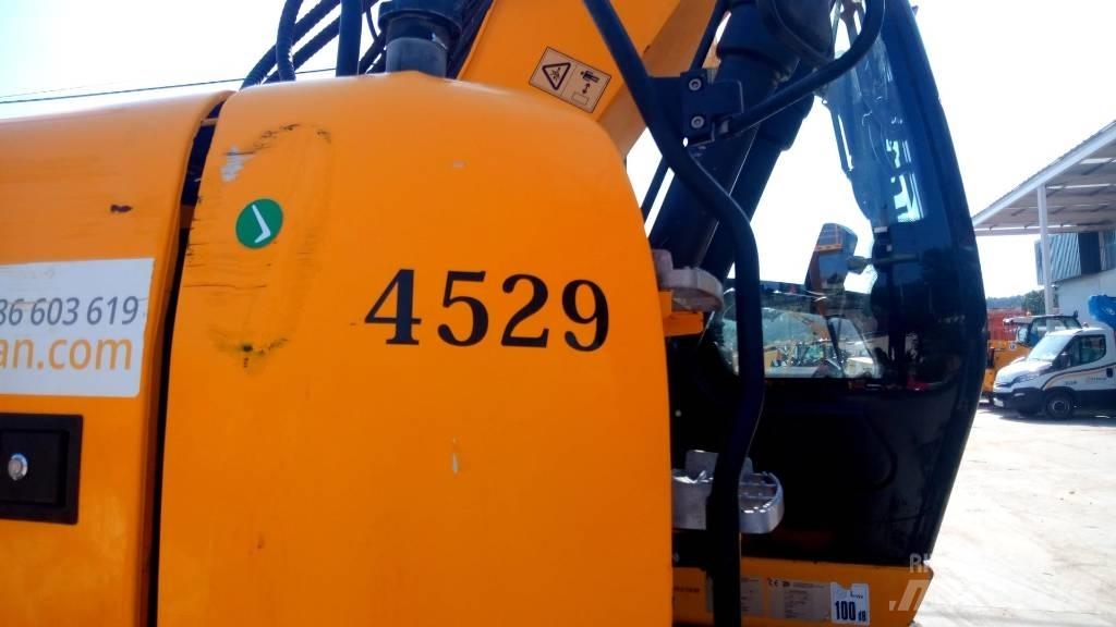 JCB JZ 140 D Gravemaskiner på larvebånd