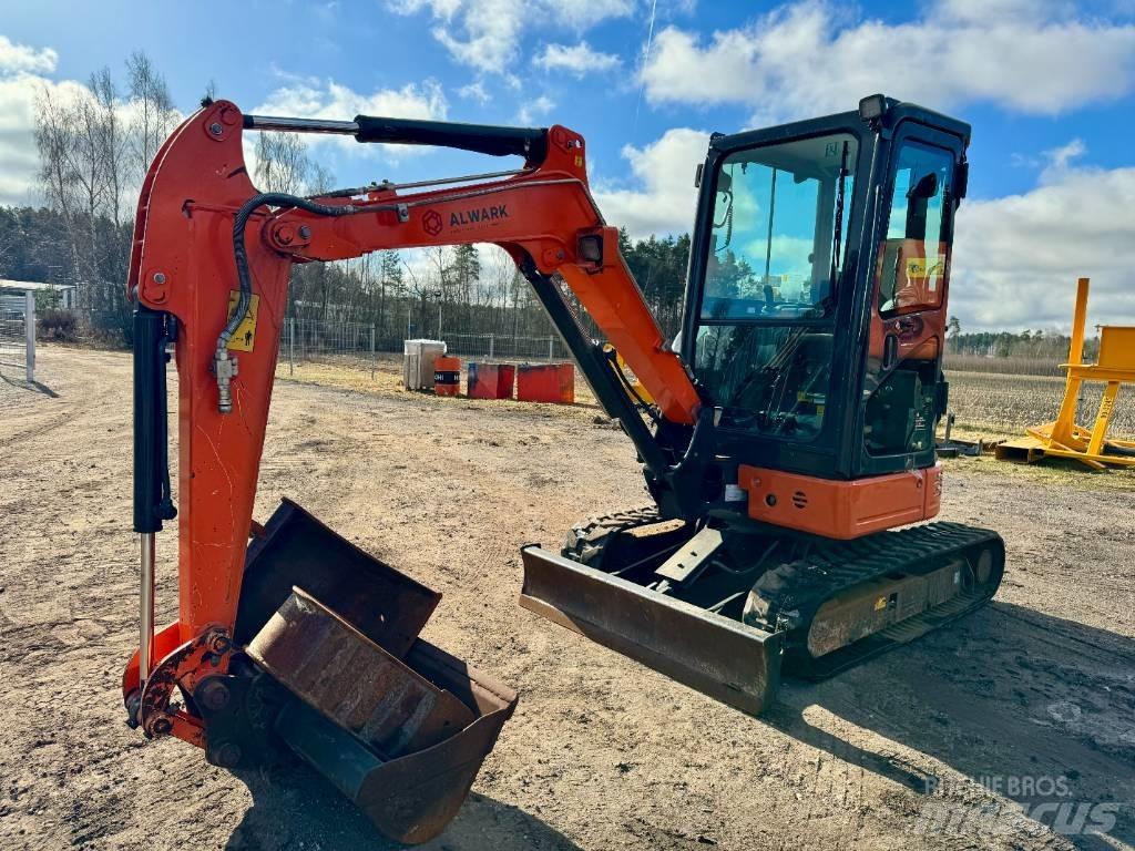 Hitachi ZX 26 U-6 Minigravemaskiner