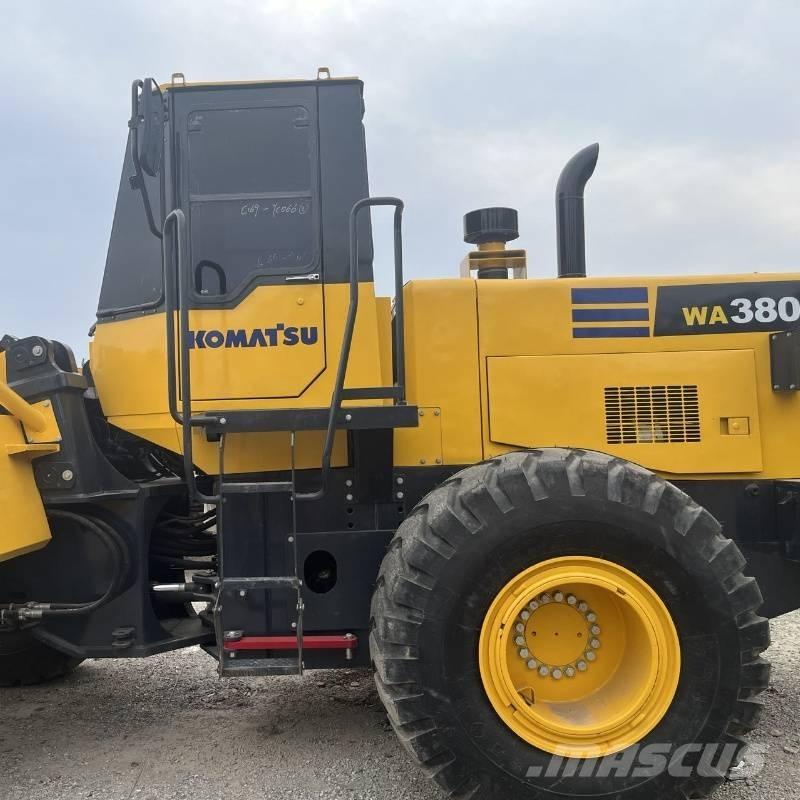 Komatsu WA 380 Læssemaskiner på hjul