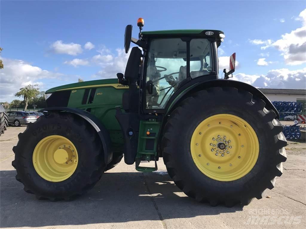 John Deere 6R 250 Traktorer