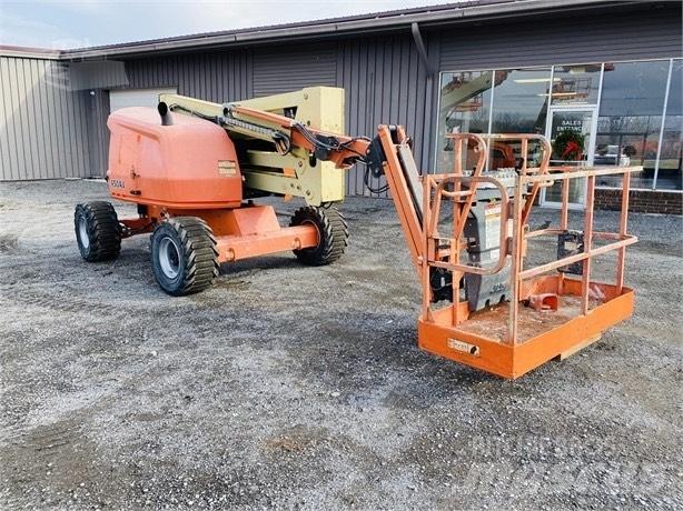 JLG 450 AJ Bomlifte med knækarm