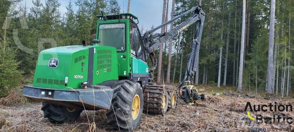 John Deere 1070 D Skovningsmaskiner