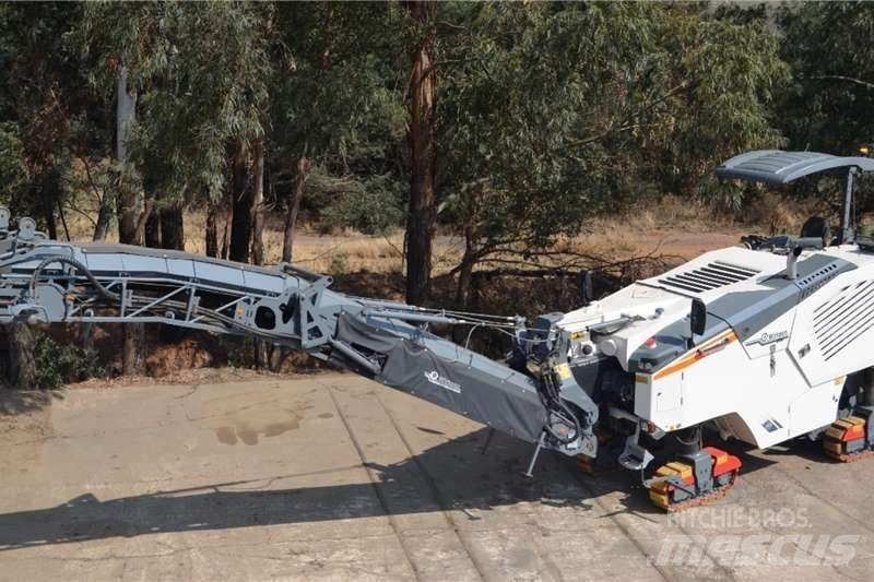 Wirtgen W130F Andre lastbiler