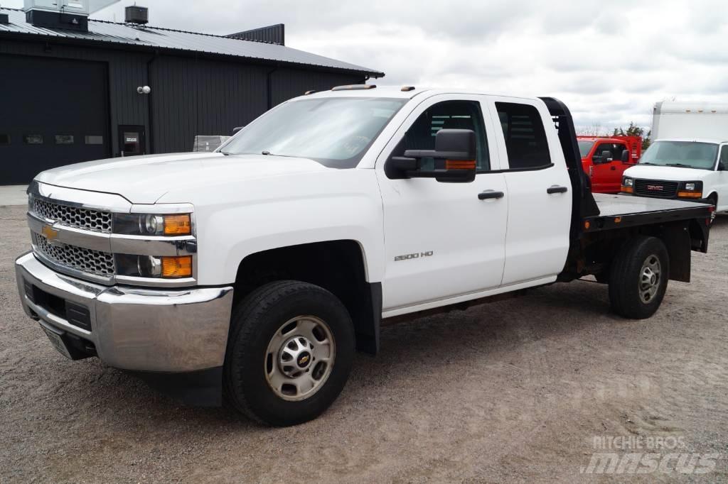 Chevrolet 2500 HD Lastbil med lad/Flatbed