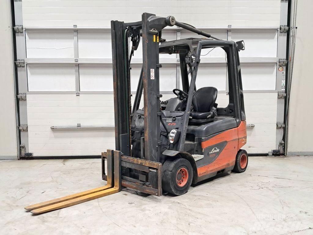 Linde E25-01 El gaffeltrucks