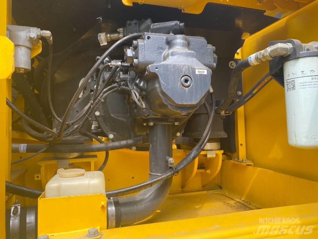Komatsu PC 350-8MO Gravemaskiner på larvebånd