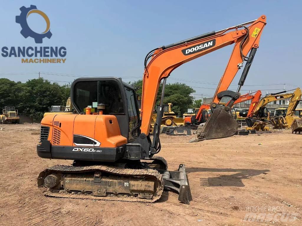 Doosan DX 60 Minigravemaskiner