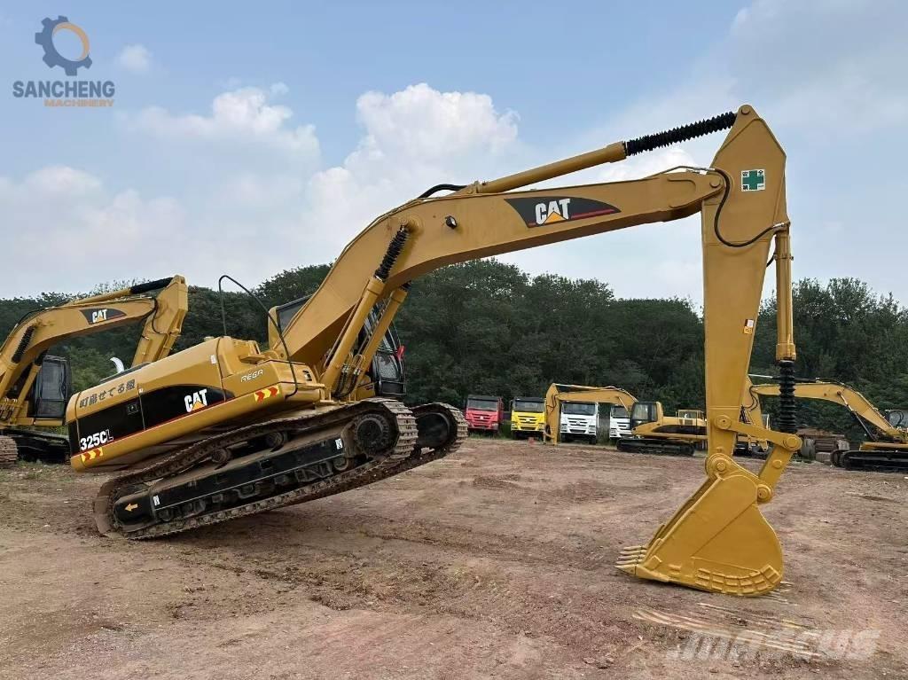 CAT 325 CL Gravemaskiner på larvebånd