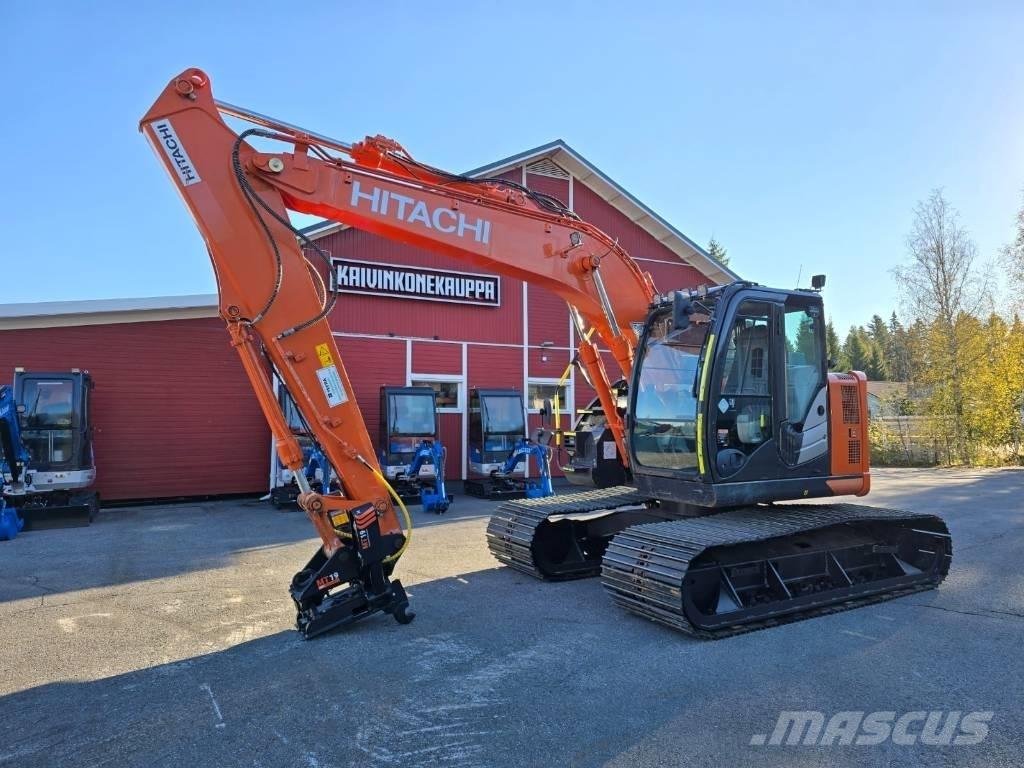 Hitachi ZX 135 US-6 Gravemaskiner på larvebånd