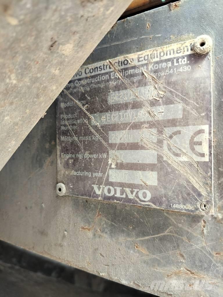 Volvo EC 210 B LC Gravemaskiner på larvebånd