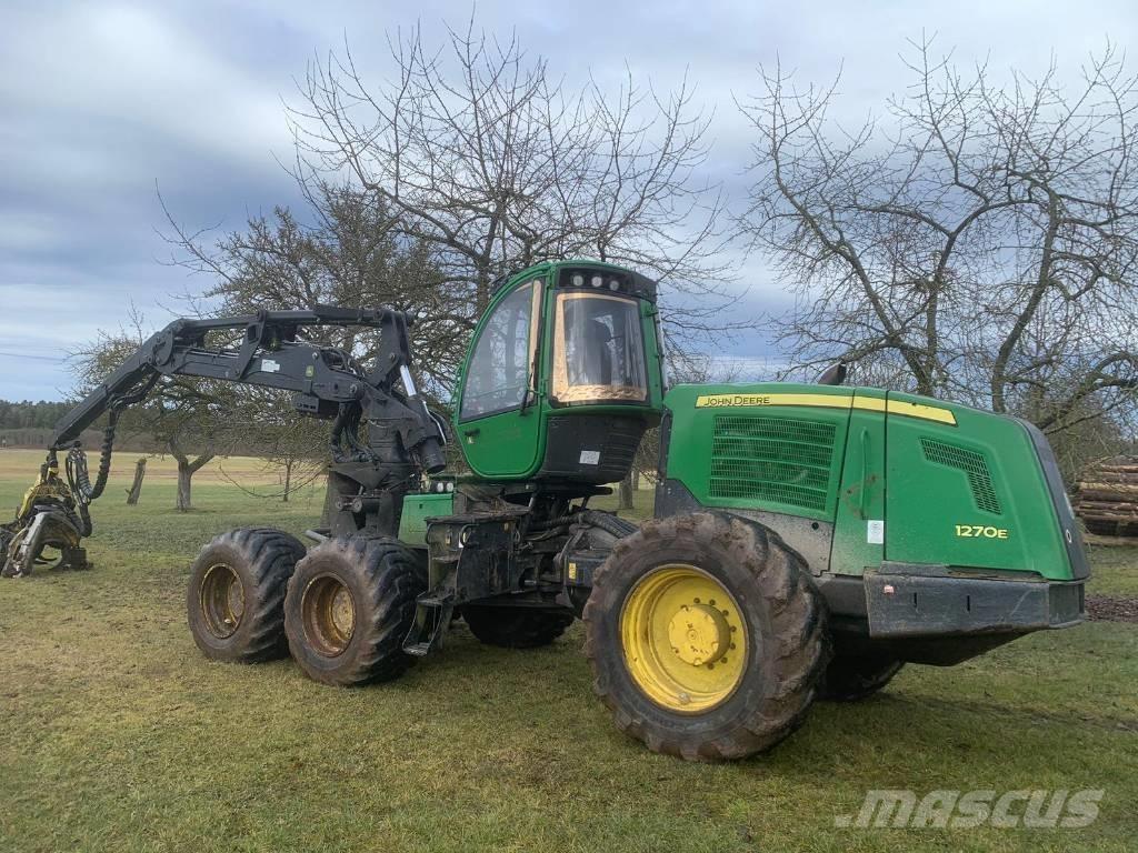 John Deere 1470 E Skovningsmaskiner