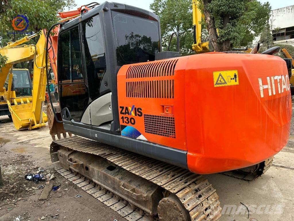 Hitachi ZX 130-5A Gravemaskiner på larvebånd