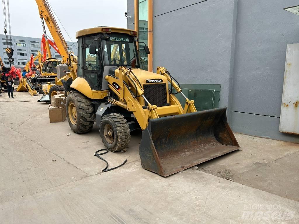 CAT 420 F Rendegravere