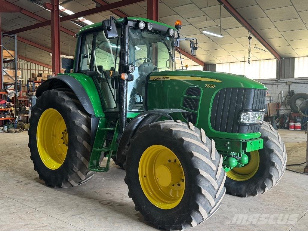 John Deere 7530 AQ Traktorer