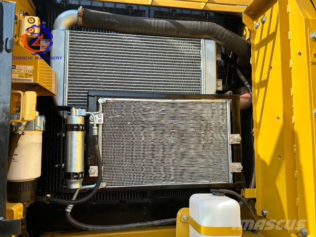 CAT 320 D2 Gravemaskiner på larvebånd