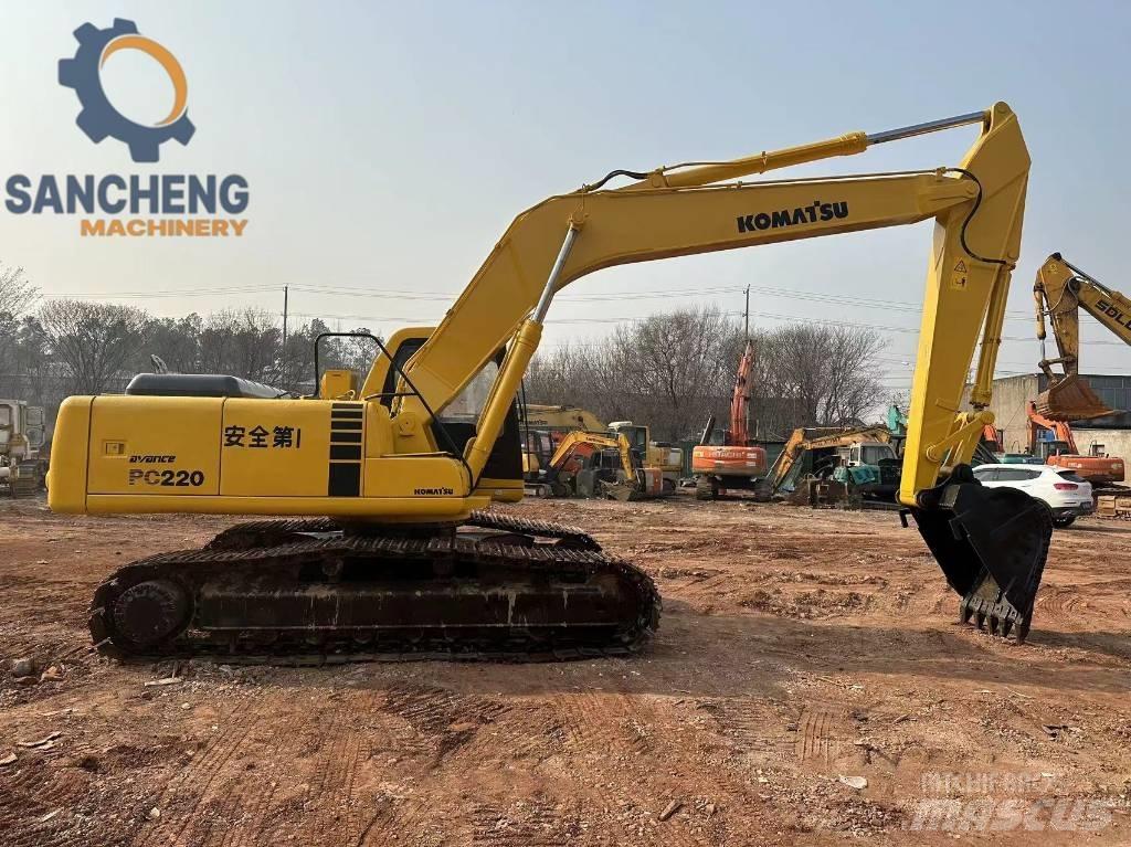 Komatsu PC 200 Gravemaskiner på larvebånd