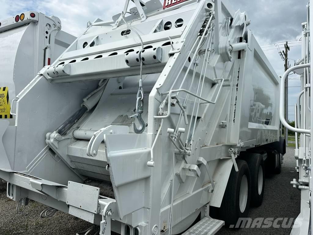 Mack MRU 633 Renovationslastbiler