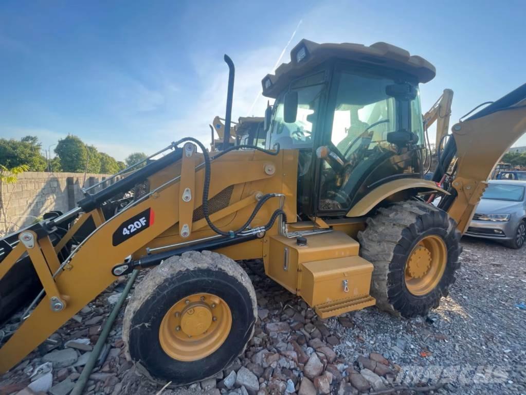 CAT 420F Rendegravere