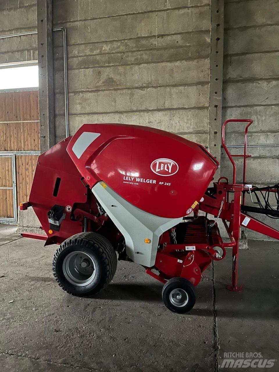 Lely Welger RP 245 Rundballe-pressere