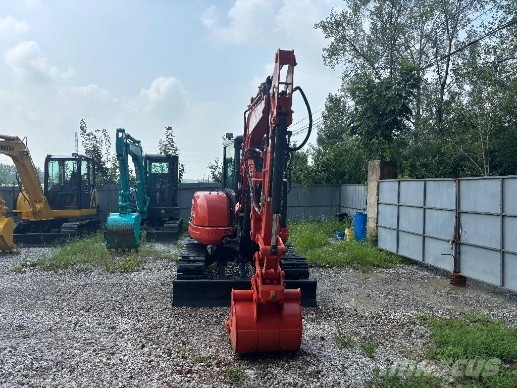 Kubota U 40 Minigravemaskiner