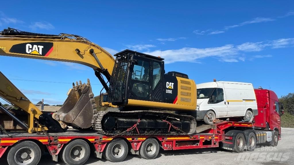 CAT 320E Gravemaskiner på larvebånd