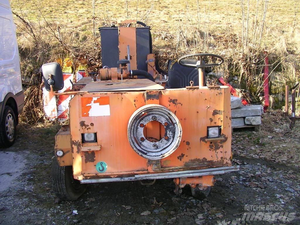 Strassmayr S27-1200 Entreprenør - Andet