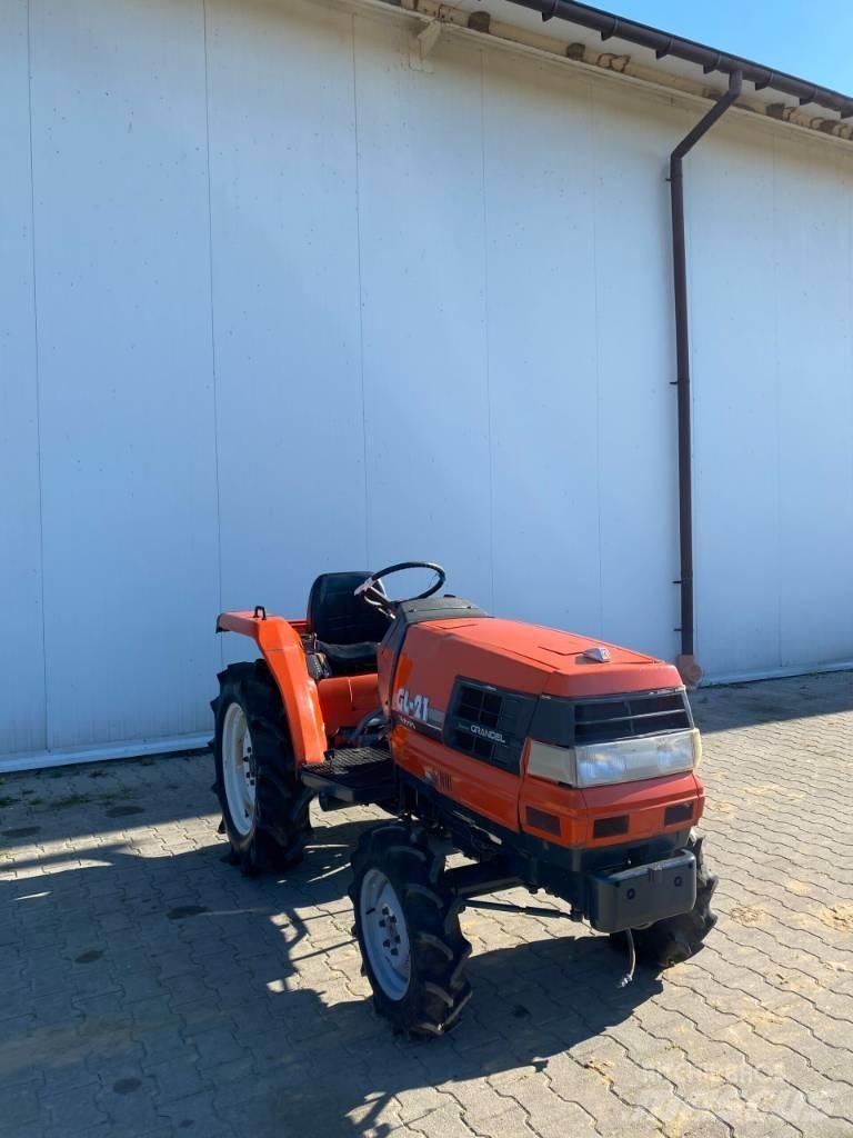 Kubota GL21 Kompakte traktorer