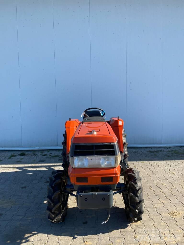Kubota GL21 Kompakte traktorer