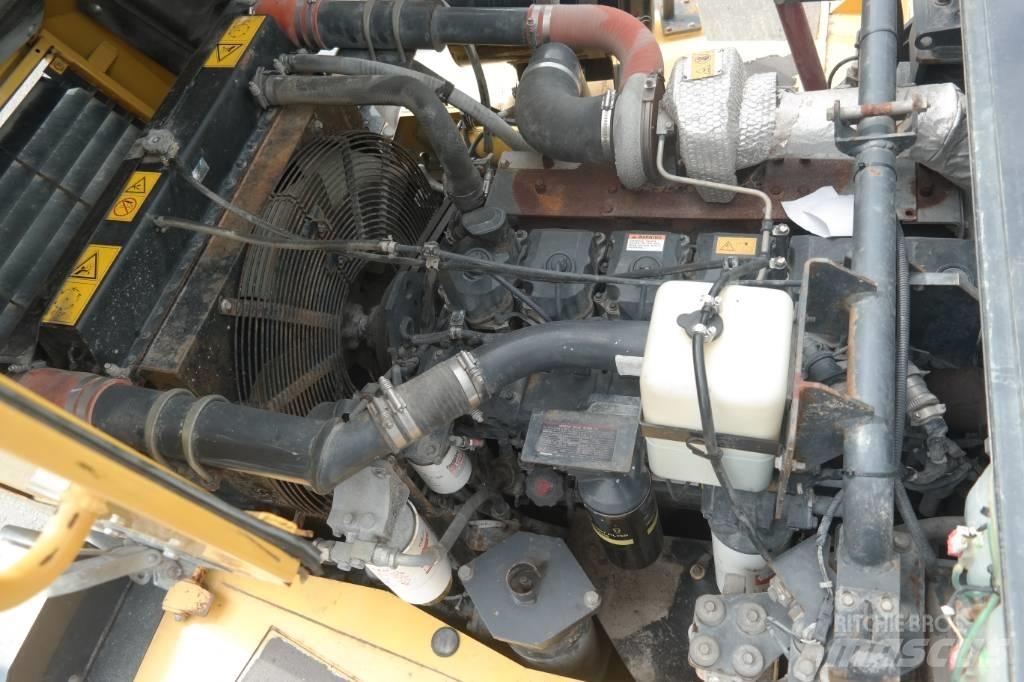 Komatsu HM300-1 Terrængående lastbiler
