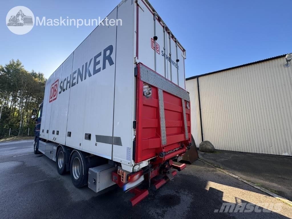 DAF FAS XF530Z Fast kasse