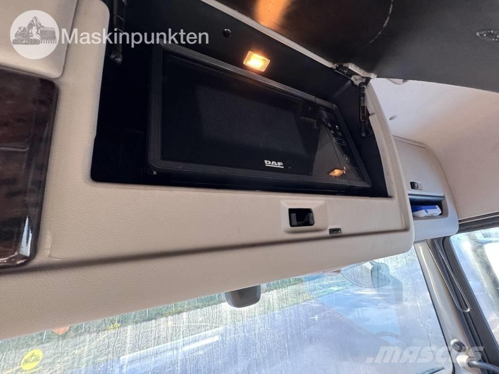 DAF FAS XF530Z Fast kasse