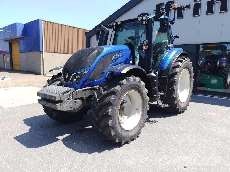 Valtra T194 A Traktorer