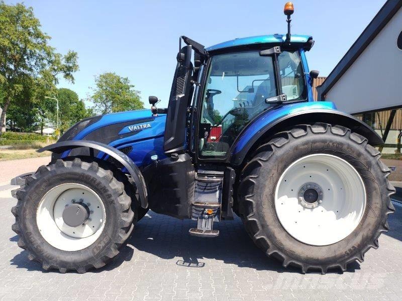 Valtra T194 A Traktorer