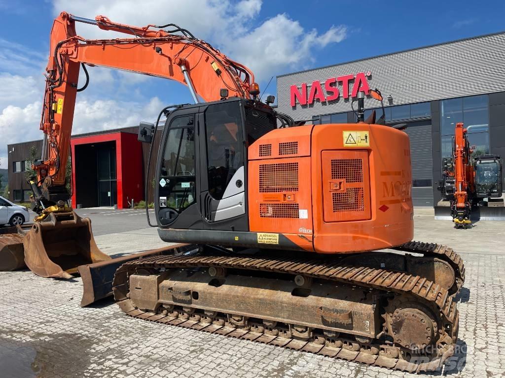 Hitachi ZX225USLC-5 Gravemaskiner på larvebånd