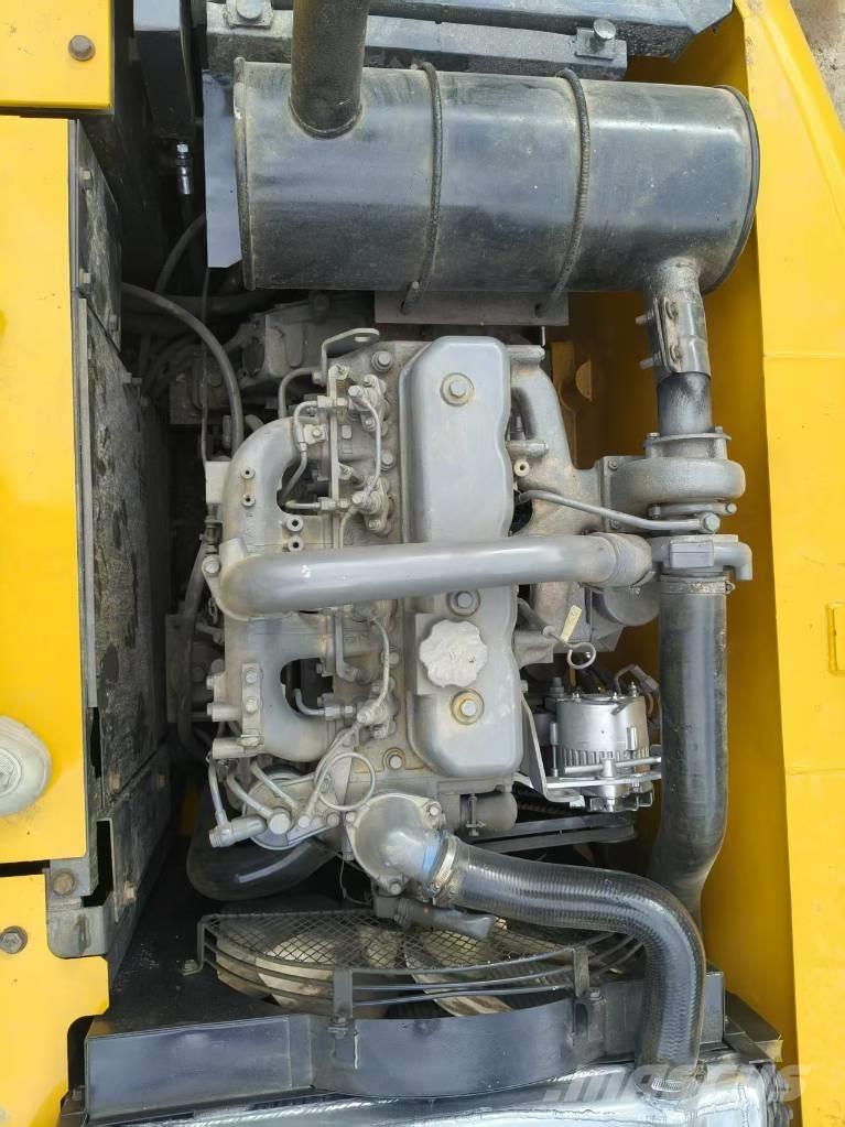 Sumitomo SH120 Gravemaskiner på larvebånd