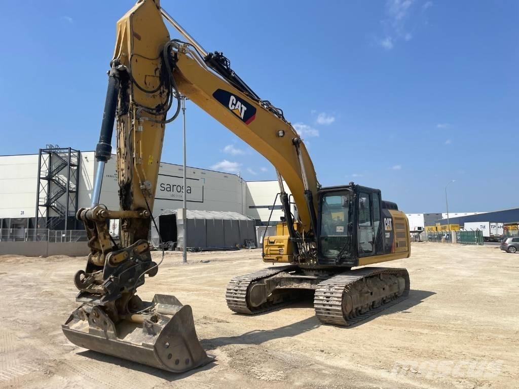 CAT 330 FLN Gravemaskiner på larvebånd