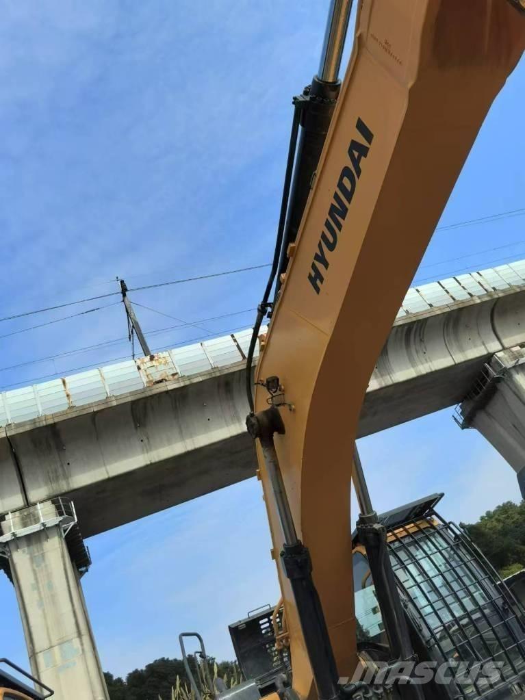 Hyundai 520VS Gravemaskiner på larvebånd