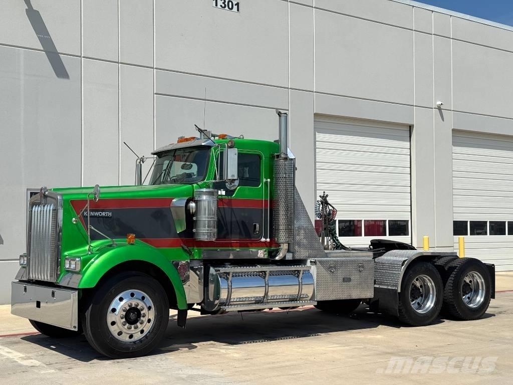 Kenworth W 900 Trækkere