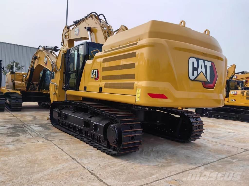 CAT 352 Gravemaskiner på larvebånd