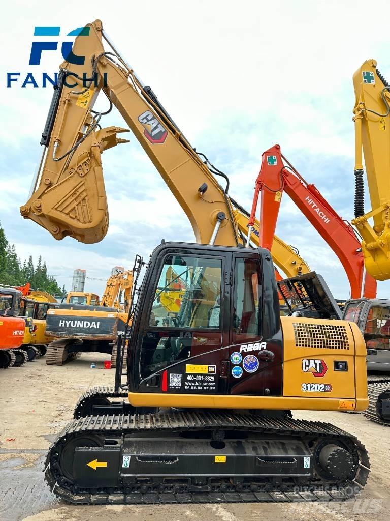 CAT 313D2GC Midi-gravemaskiner 7t - 12t