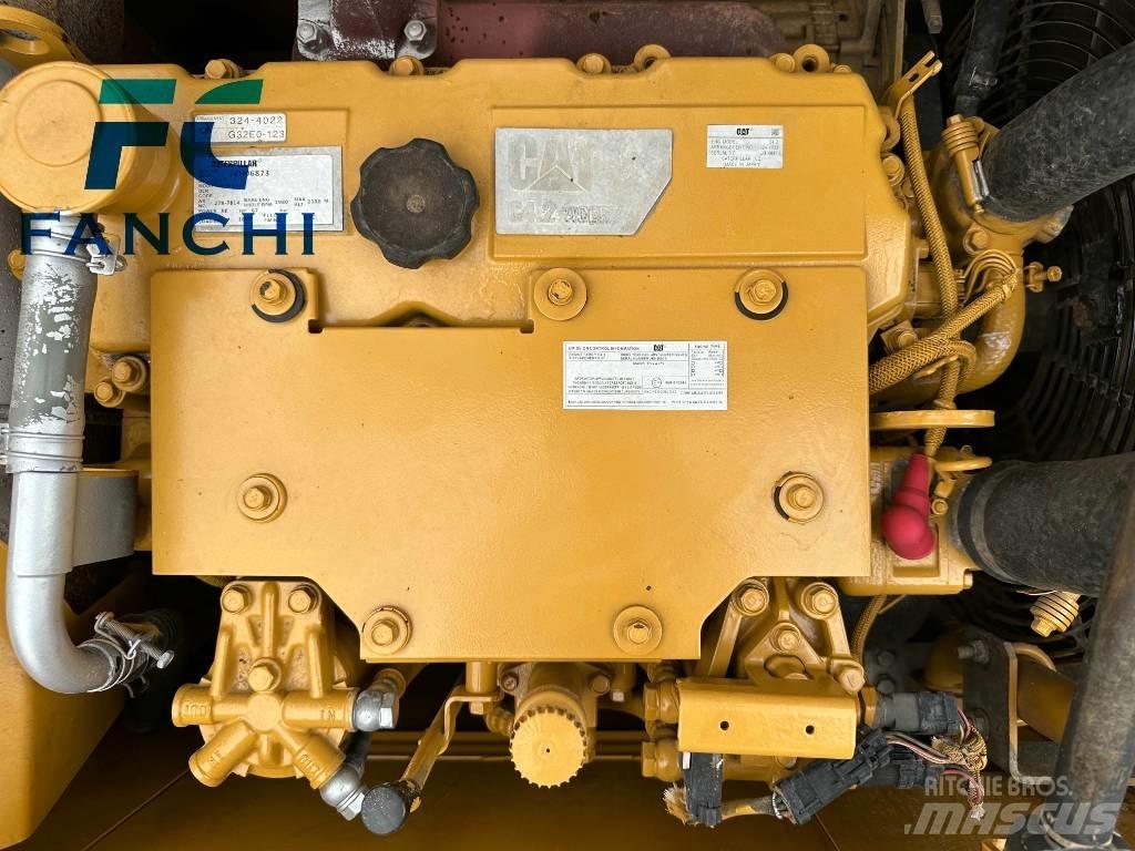 CAT 313D2GC Midi-gravemaskiner 7t - 12t