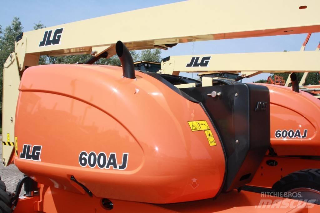 JLG 600 AJ Bomlifte med knækarm